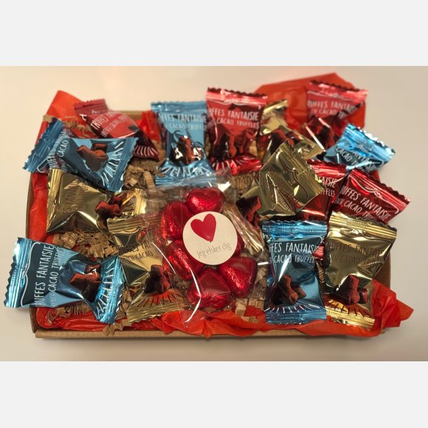 Jeg elsker dig | Valentinskurv med chokolade og A5 kort (F�rdigpakket gavekurv)