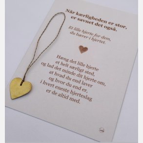 Lille hjerte i messing  for dem, du brer i hjertet (A6 kort og messing ophng)