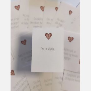 Hjertekalender (31 sm kort med dejlige budskaber)