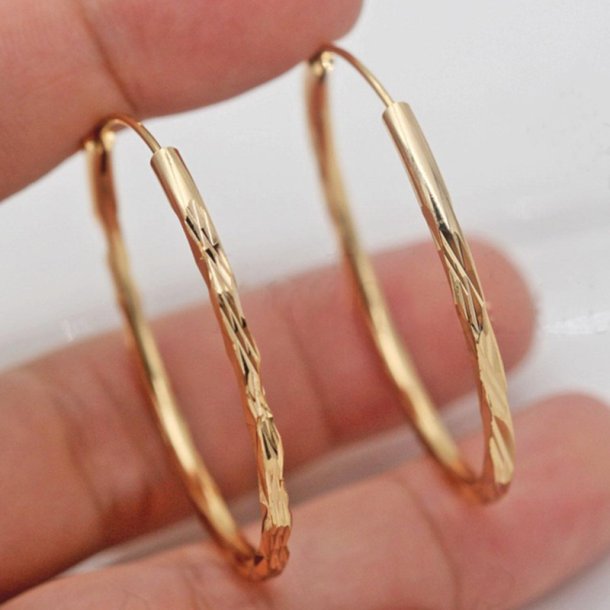 Ava hoops med Geometrisk struktur (Forgyldt og fors�lvet) 40mm UDEN smykke�ske