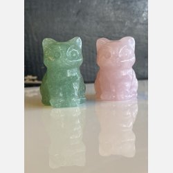 Lille lykkekat (Rosakvarts) vlg mellem 2 tekster