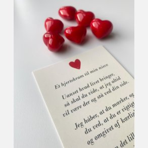 Hjertekram til min nev fra MOSTER  (Lille rdt glashjerte og tilhrende A7 kort)