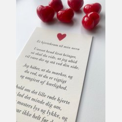 Hjertekram til min nev fra MOSTER  (Lille rdt glashjerte og tilhrende A7 kort)