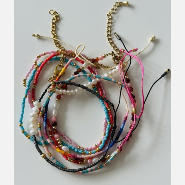 Farverig Lykkepakke armb�nd (Spar 600 kr) 