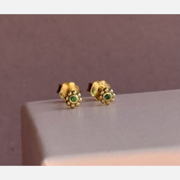 Tiny bloom (forgyldte m. grn zirkonia) UDEN SMYKKESKE