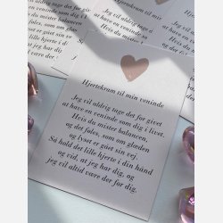 Hjertekram til min veninde (Lille lyserdt glashjerte og tilhrende A7 kort)