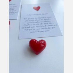 Hjertekram til MIN far (Lille rdt glashjerte og tilhrende A7 kort)
