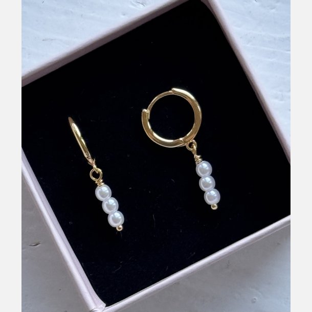 Ina creoler med 3 sm perler (forgyldte) UDEN SMYKKESKE