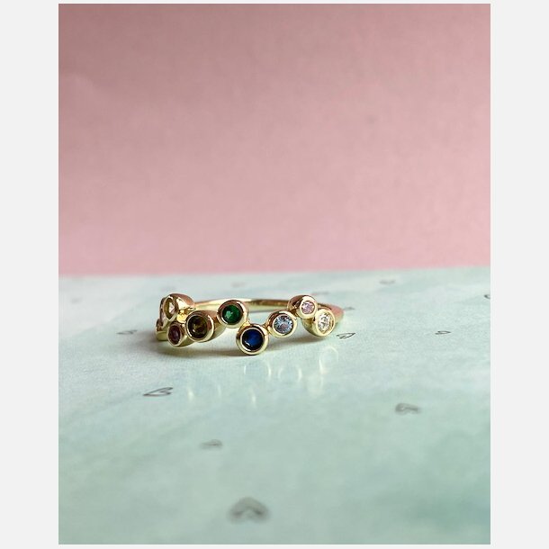 Niza ring med farvede zirkonia str 52 (forgyldt)