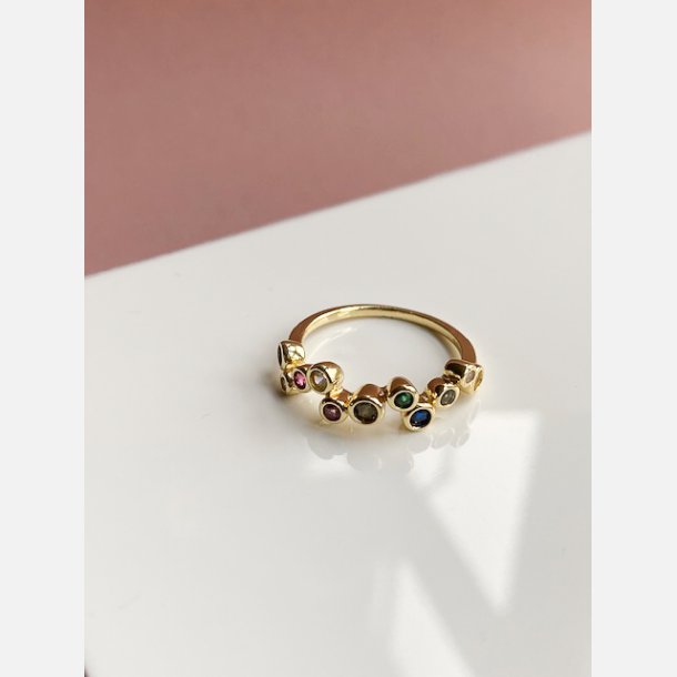 Niza ring med farvede zirkonia str 52 (forgyldt)
